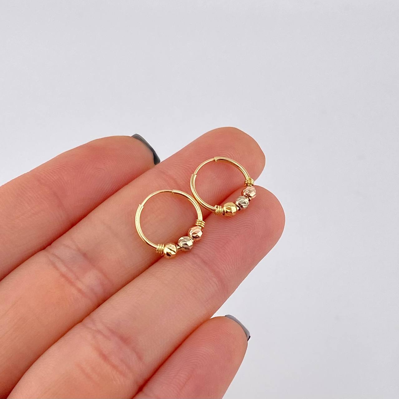 Hoop Earrings Trio Beads 0.85g / 1/2 in Three 18K Golds