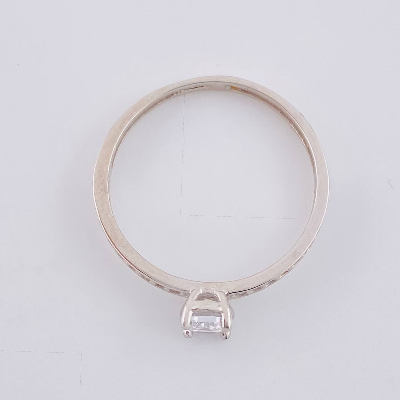 Solitaire Ring 1.55 g / T6 3/4 18K White Gold