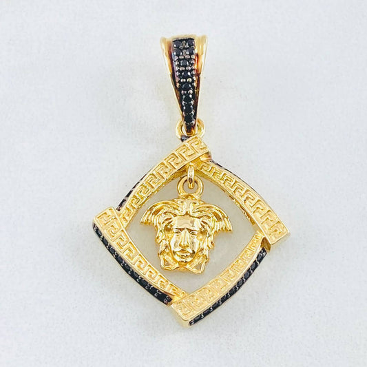Dije Medusa 4.2gr / 1 1/4 in / Oro Amarillo 18K
