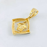 Medusa Pendant 4.2gr / 1.3in / 18K Gold