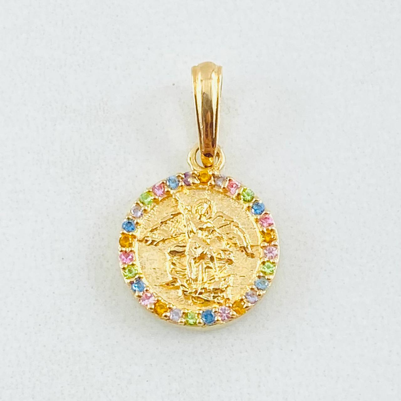 Pendant Circle Saint Michael Archangel 1.65gr / 3/4 in / 18K Gold
