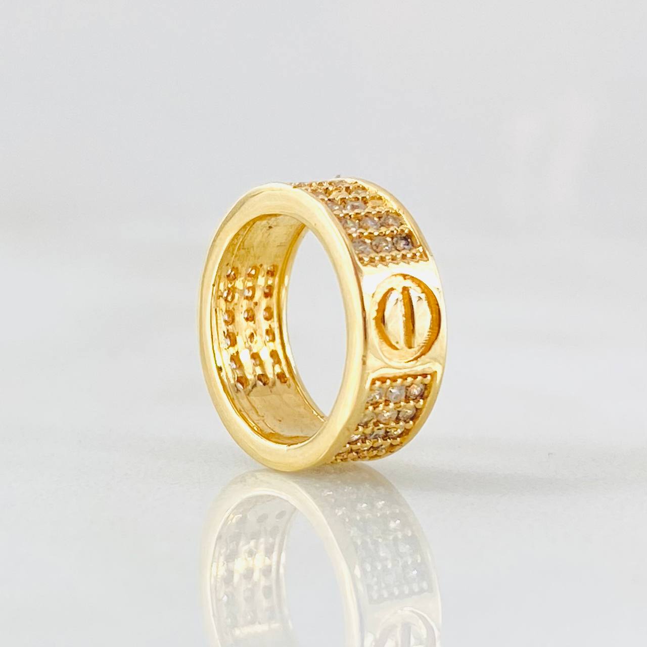 Pendant Circle Screw 2.85gr / 1/2 in / 18K Gold