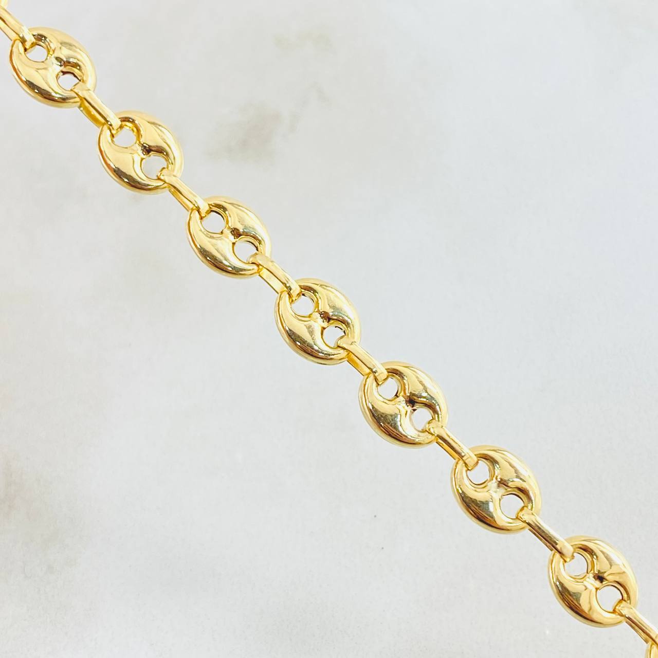 Pulso GC 5.5gr / 8 1/4 in / Oro Amarillo 18K
