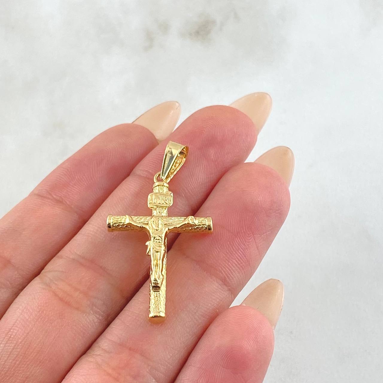 Dije Cruz Cristo 1.25gr / 1 1/2 in / Oro Amarillo 18K