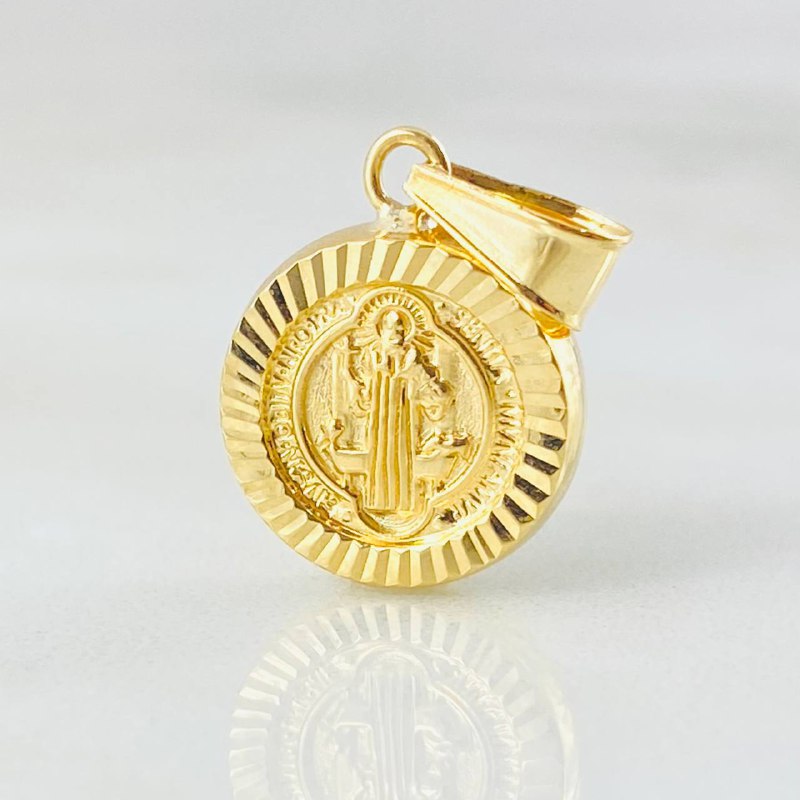 Dije San Benito 1.05gr / 3/4 in / Oro Amarillo 18K