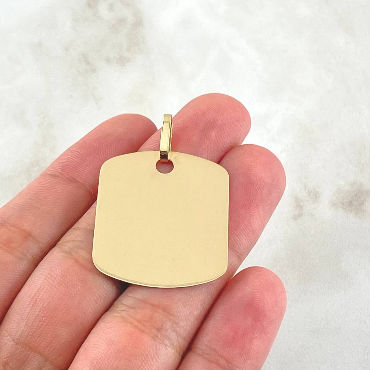 Pendant Plate 3.05gr / 3.5cm / 1.4in / 18K Gold ©