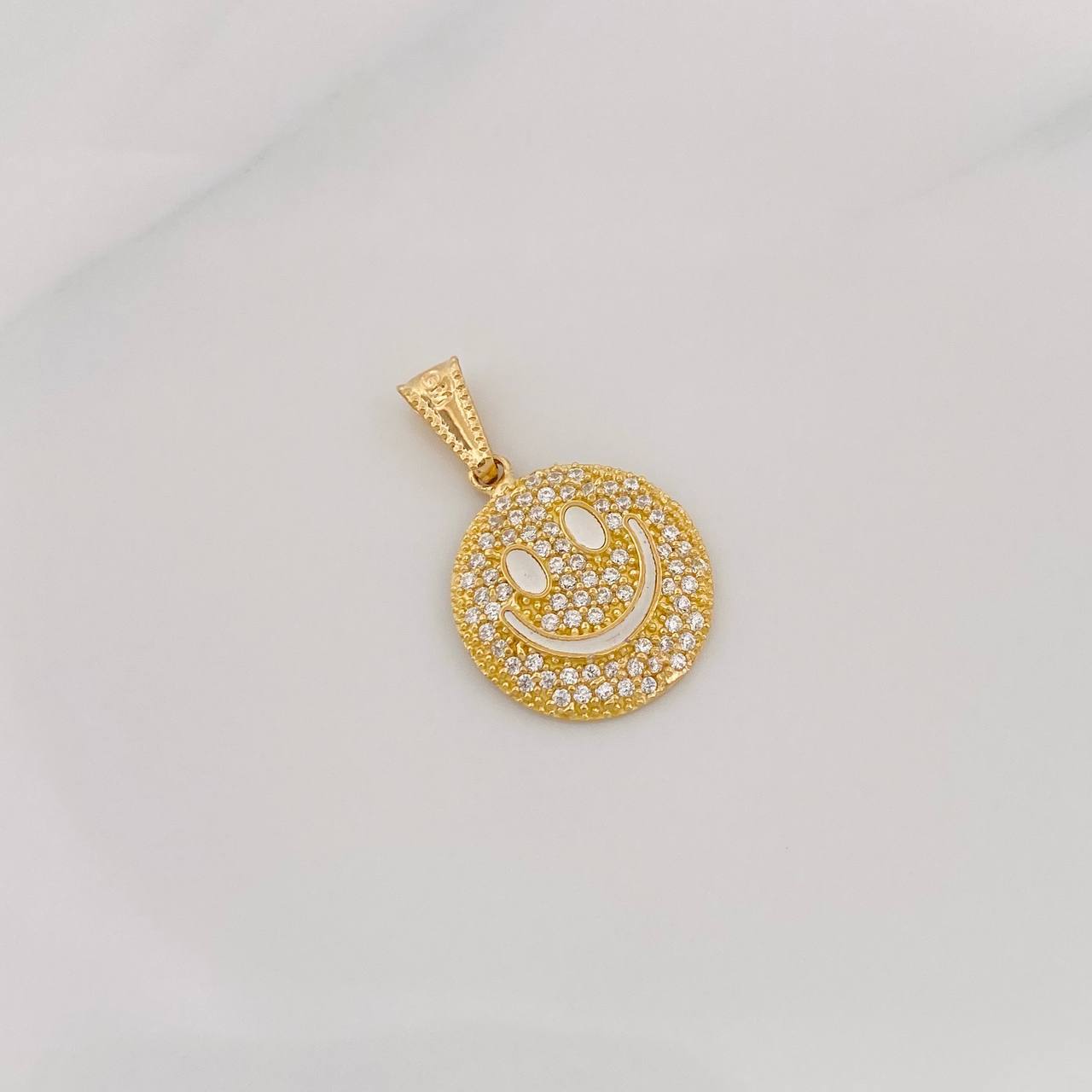 Dije Cara Feliz 1.9g / 3/4 in Oro Amarillo 18K