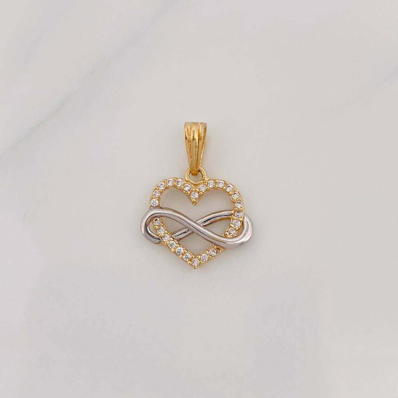 Infinite Heart Pendant 1.35g / 3/4 in Two-Tone Yellow White Gold 18K