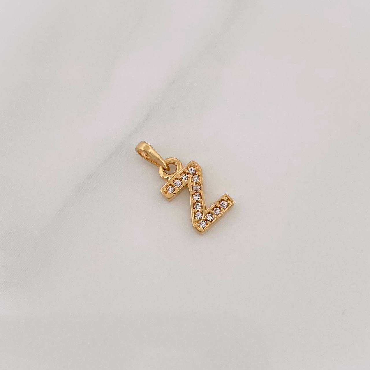 Dije Letra Z 0.7g / 1/2 in Oro Amarillo 18K