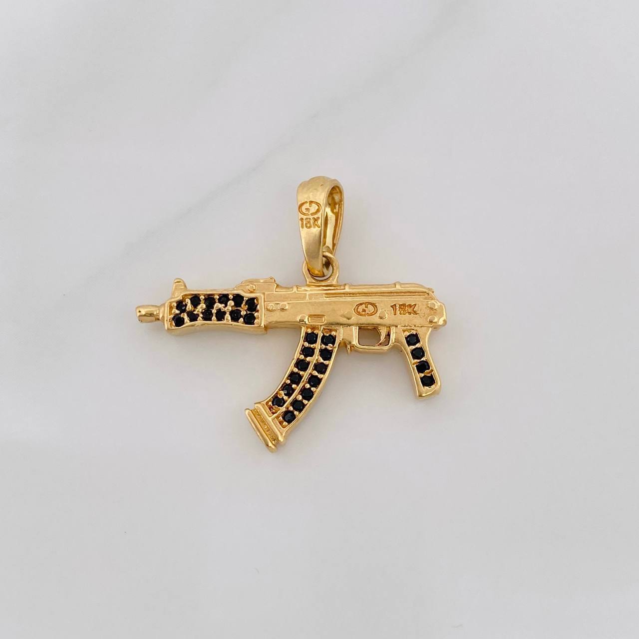 Dije Metralleta 4.1g / 1 1/4 in Oro Amarillo 18K