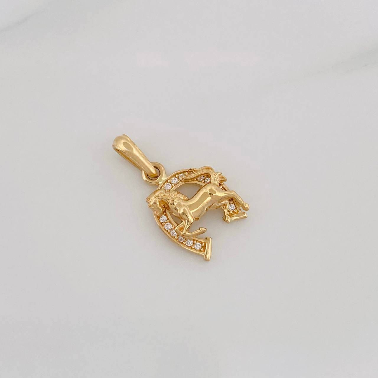 Dije Herradura Caballo 1.75g / 3/4 in Oro Amarillo 18K