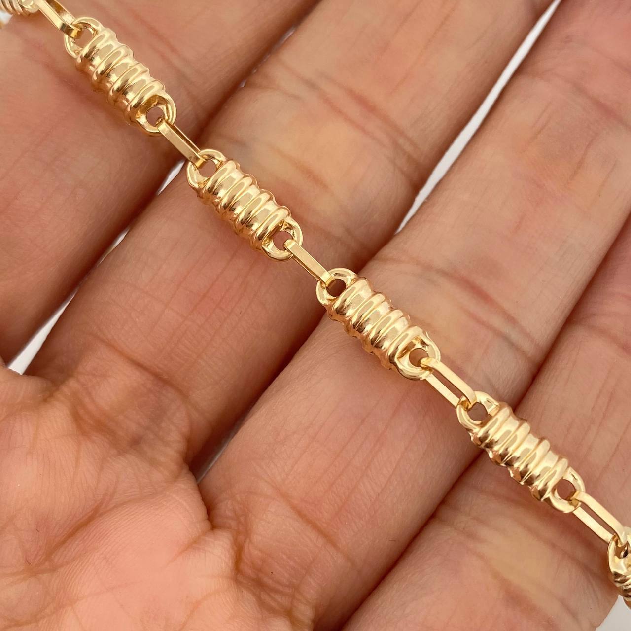 Tobillera Rustica Barril 5.25 g / 11 in / 4.2 mm Oro Amarillo 18K