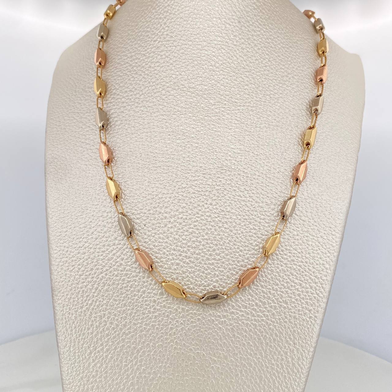 Cadena Rustica 11.6 g / 23 3/4 in / 3.6 mm Tres Oros 18K