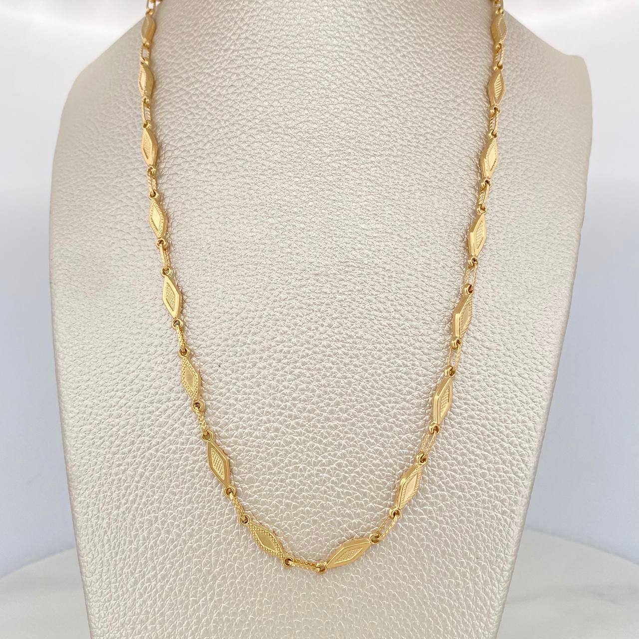 Cadena Rustica Rombos 8.5 g / 18 1/2 in / 4.1 mm Oro Amarillo 18K