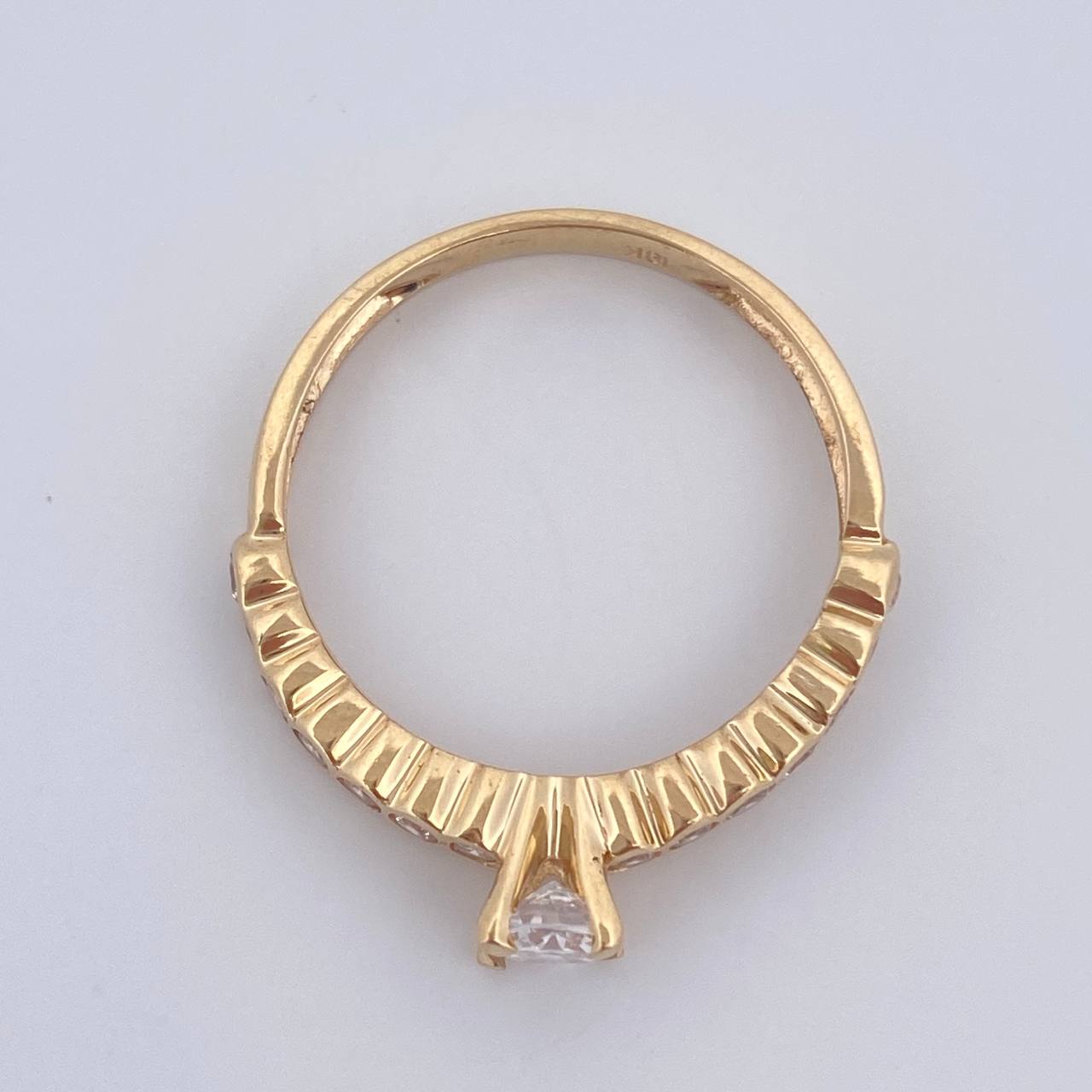 Bubble Solitaire Ring 2.4gr / Size 7 / 18K Gold &