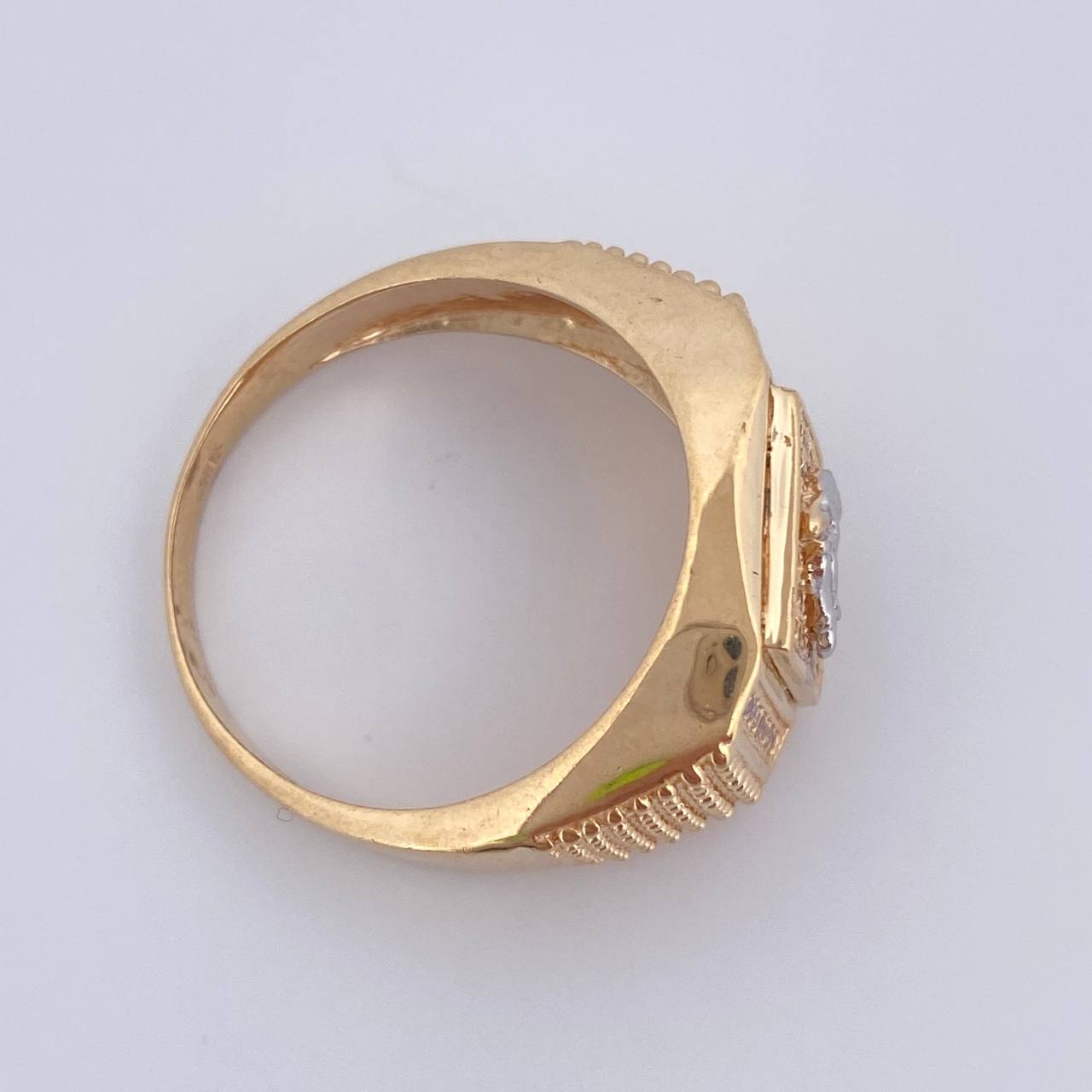 Horse Signet Ring 7.5gr / Size 10 1/2 / 18K Gold &