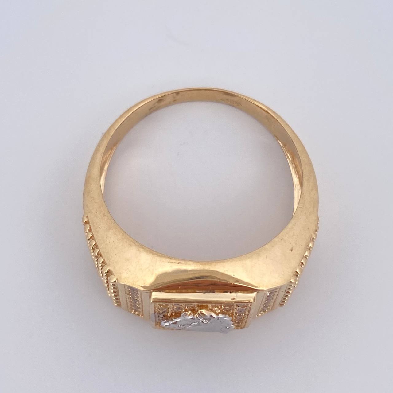 Horse Signet Ring 7.5gr / Size 10 1/2 / 18K Gold &