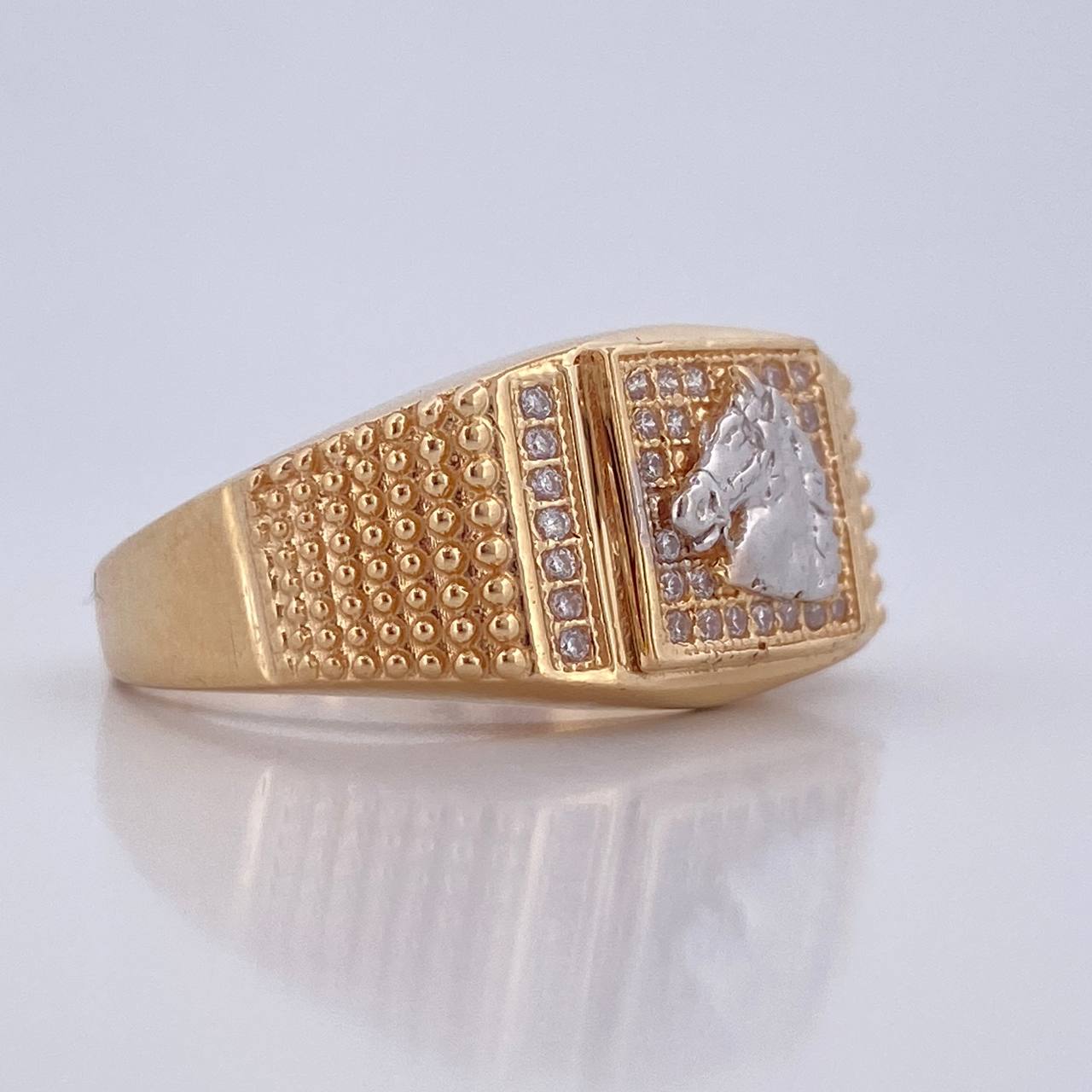 Horse Signet Ring 7.5gr / Size 10 1/2 / 18K Gold &