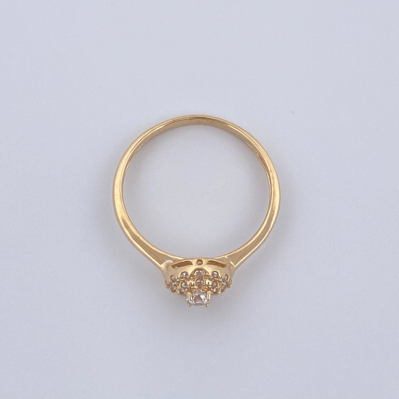 Circle Ring 2.05gr / Size 6 3/4 / 18K Gold &