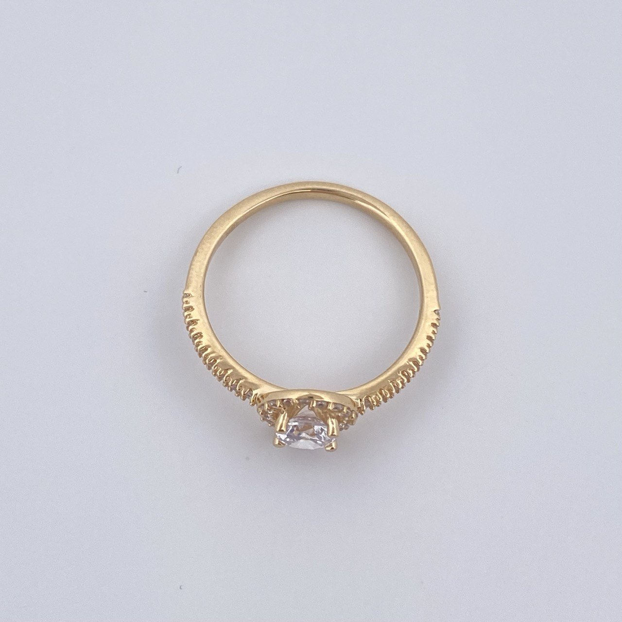 Halo Circle Churumbela Ring 2.05gr / Size 6 / 18K Gold &