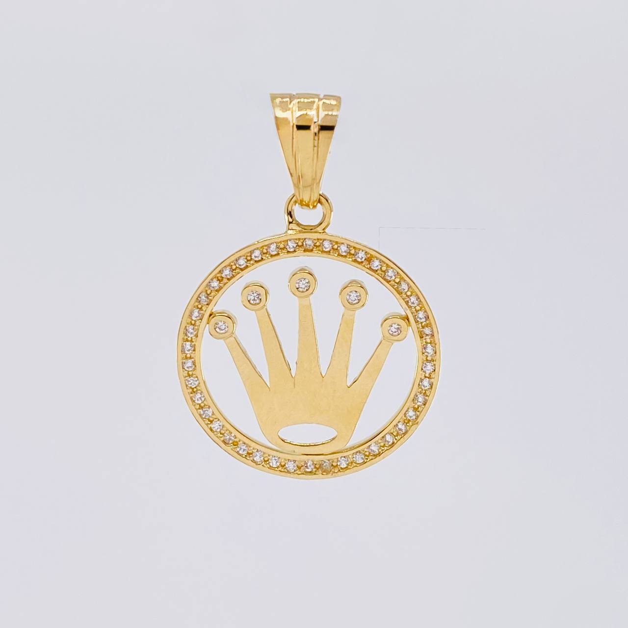 Dije Corona Trono Dorado 4.2 g / 1 1/4 in Oro Amarillo 18K
