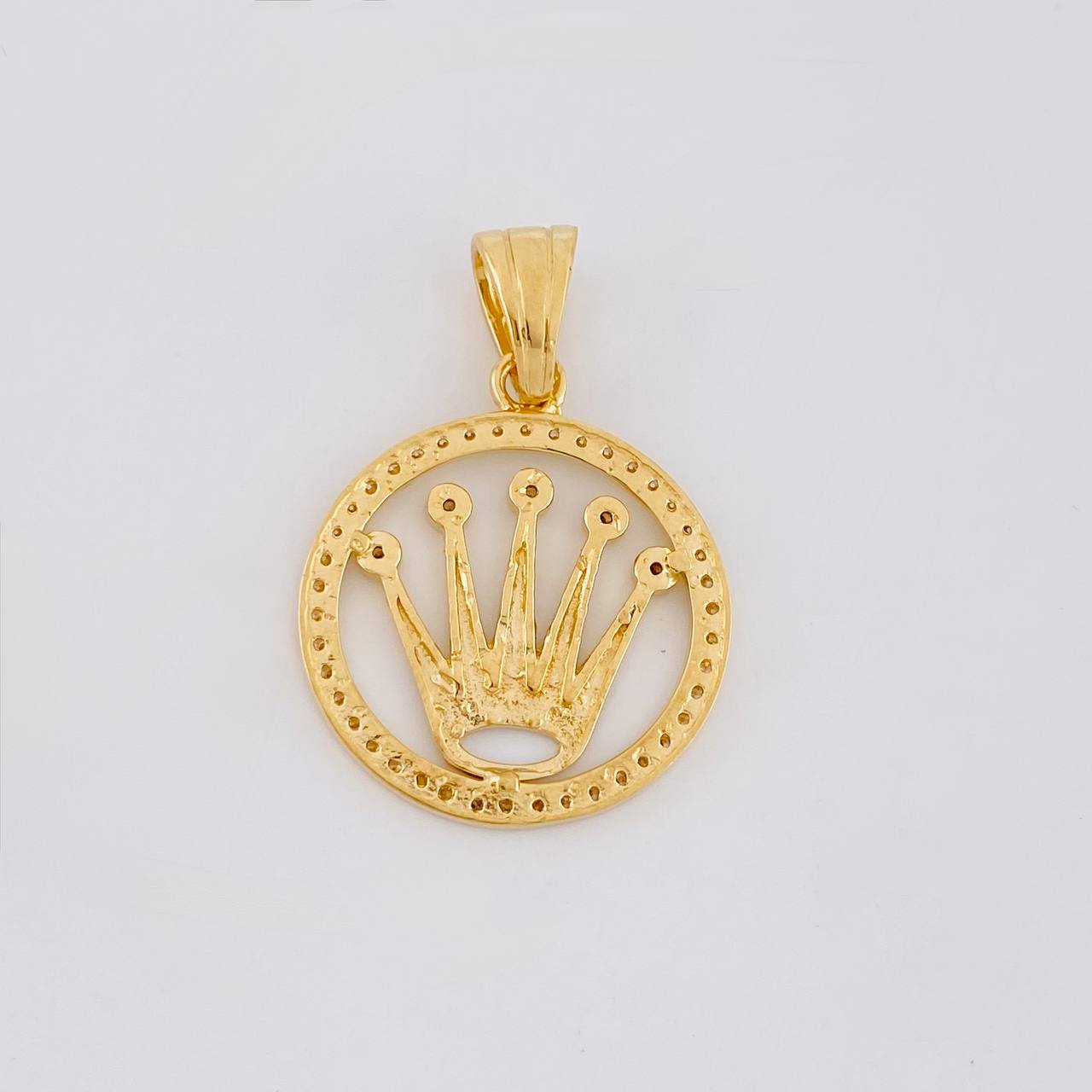 Dije Corona Trono Dorado 4.2 g / 1 1/4 in Oro Amarillo 18K