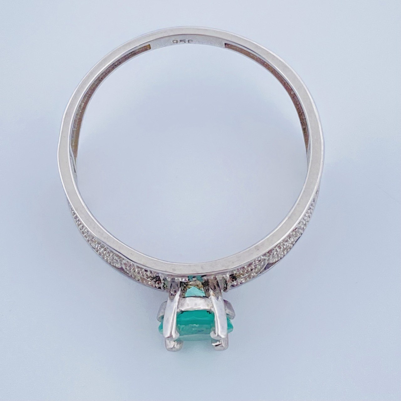 Green Lace Ring 2.75gr / Size 8 1/4 / 950 Sterling Silver+
