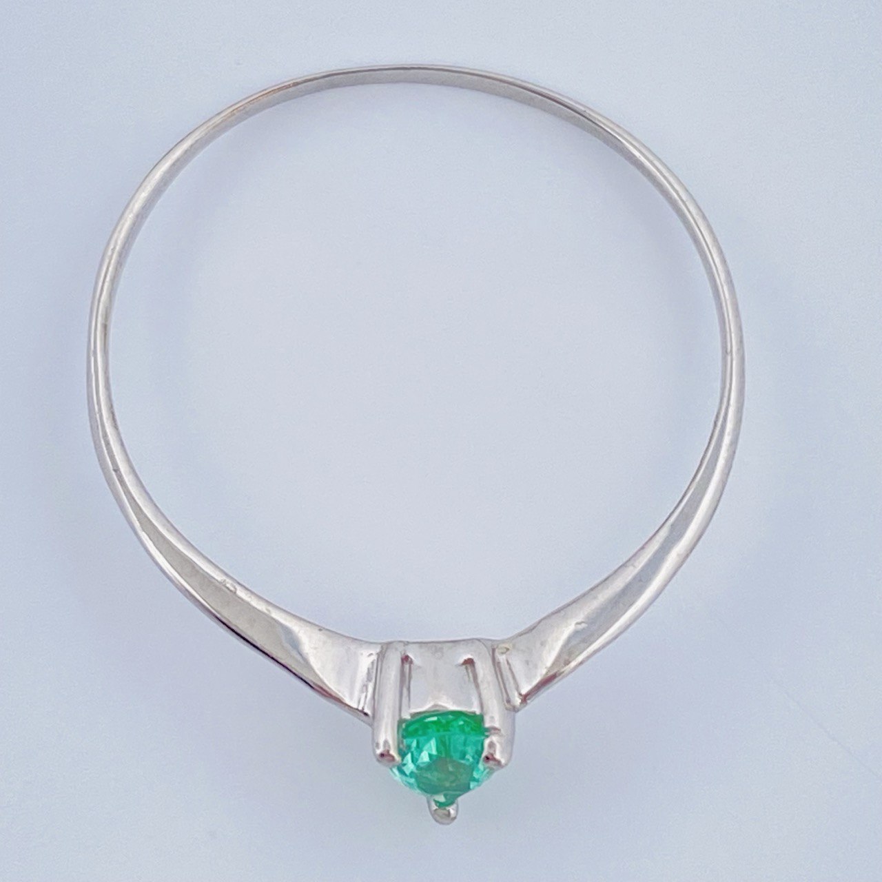 Anillo de Plata Gota  0.6gr / T7 1/2 / Plata Ley 950 +