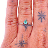 Anillo de Plata Gota  0.6gr / T7 1/2 / Plata Ley 950 +