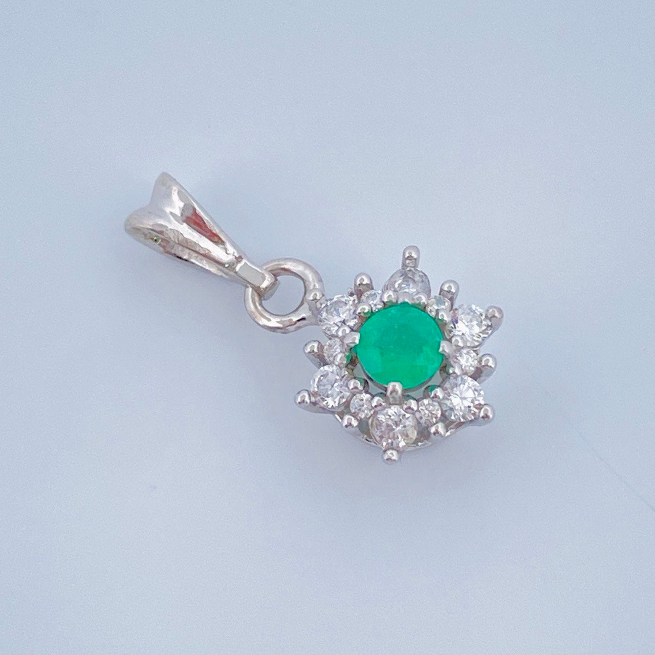 Pendant Glow 0.75gr / 0.75in / 950 Silver +