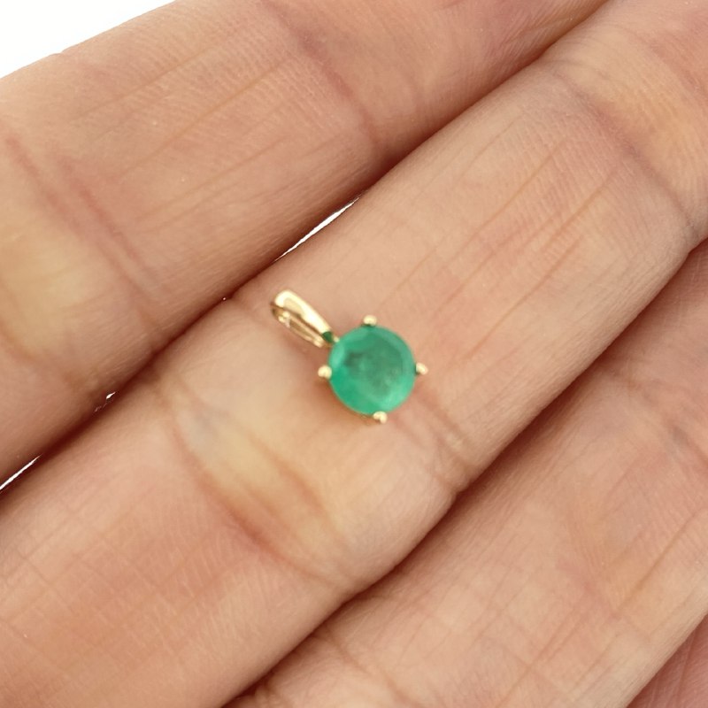 Pendant Round Jewel 0.35gr / 1/2 in / 18K Gold +