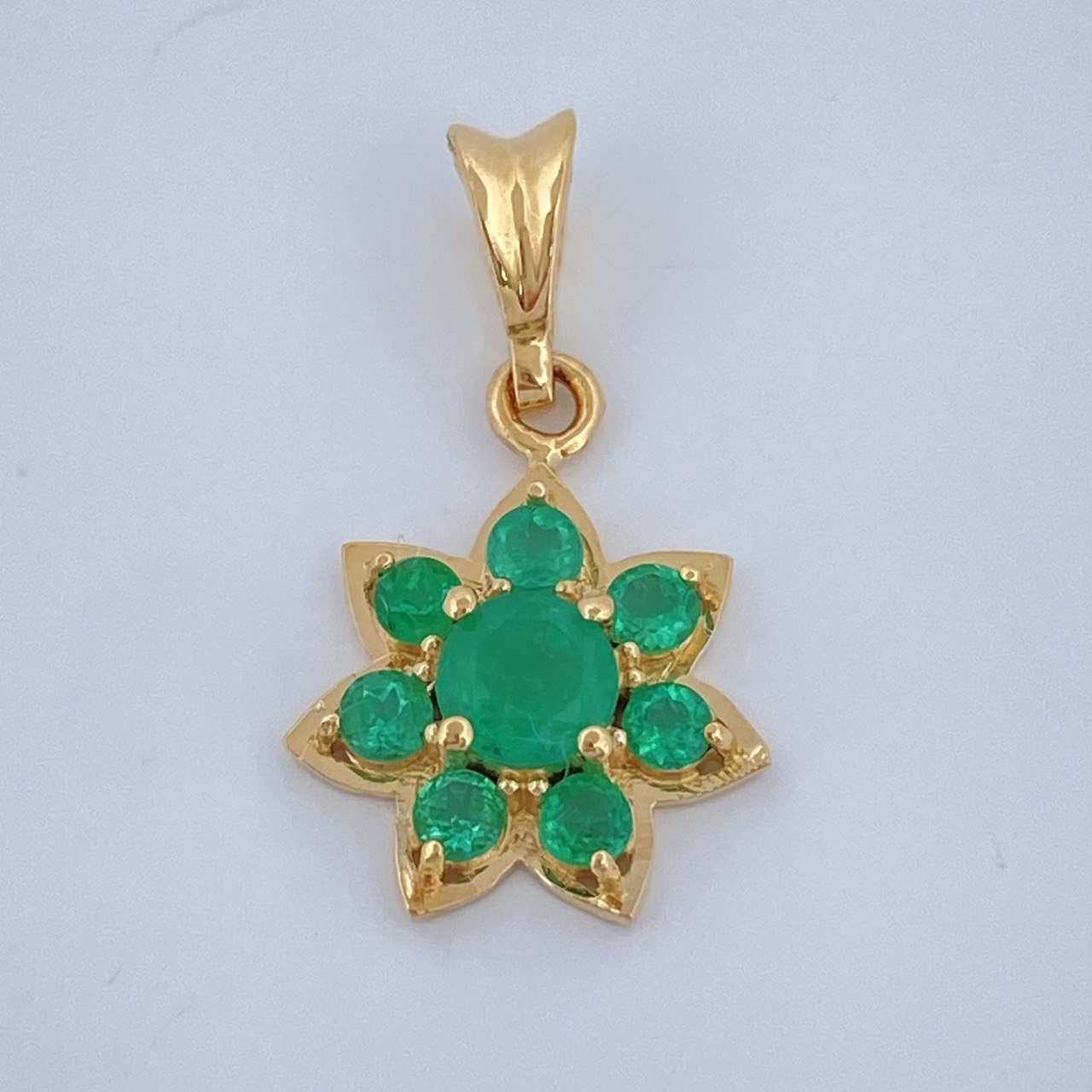 Pendant Flower Jewelry 1.05gr / 3/4 in / 18K Gold +