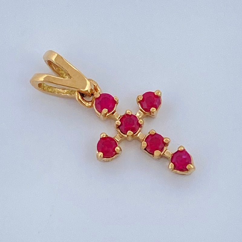 Dije Cruz 0.35gr / 1/2 in / Oro Amarillo 18K +