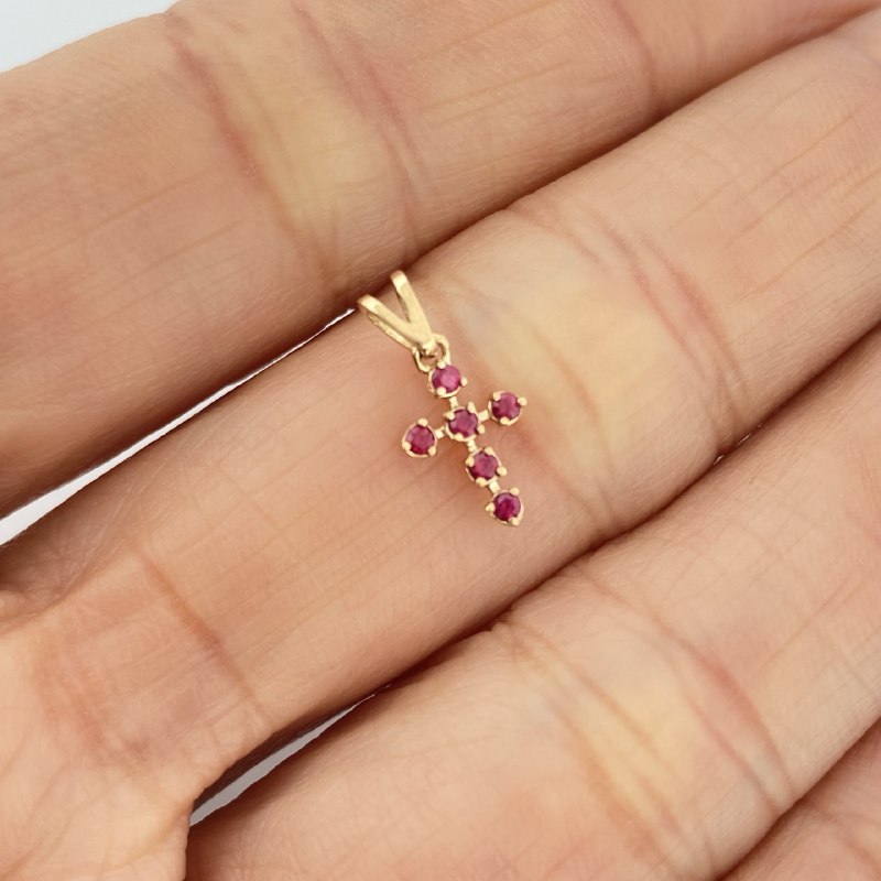 Dije Cruz 0.35gr / 1/2 in / Oro Amarillo 18K +