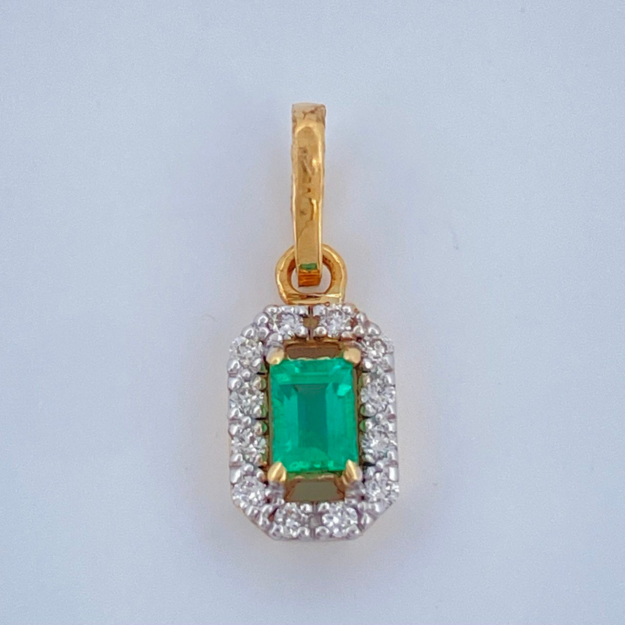Pendant Jewelry Rectangle 0.75gr / 0.5in / 18K Gold +
