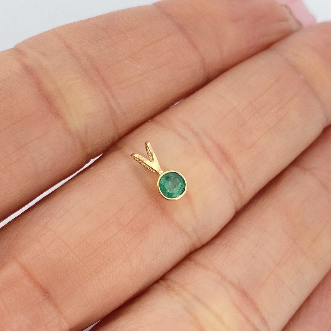Pendant Jewel Drop 0.35gr / 1/2 in / 18K Gold +