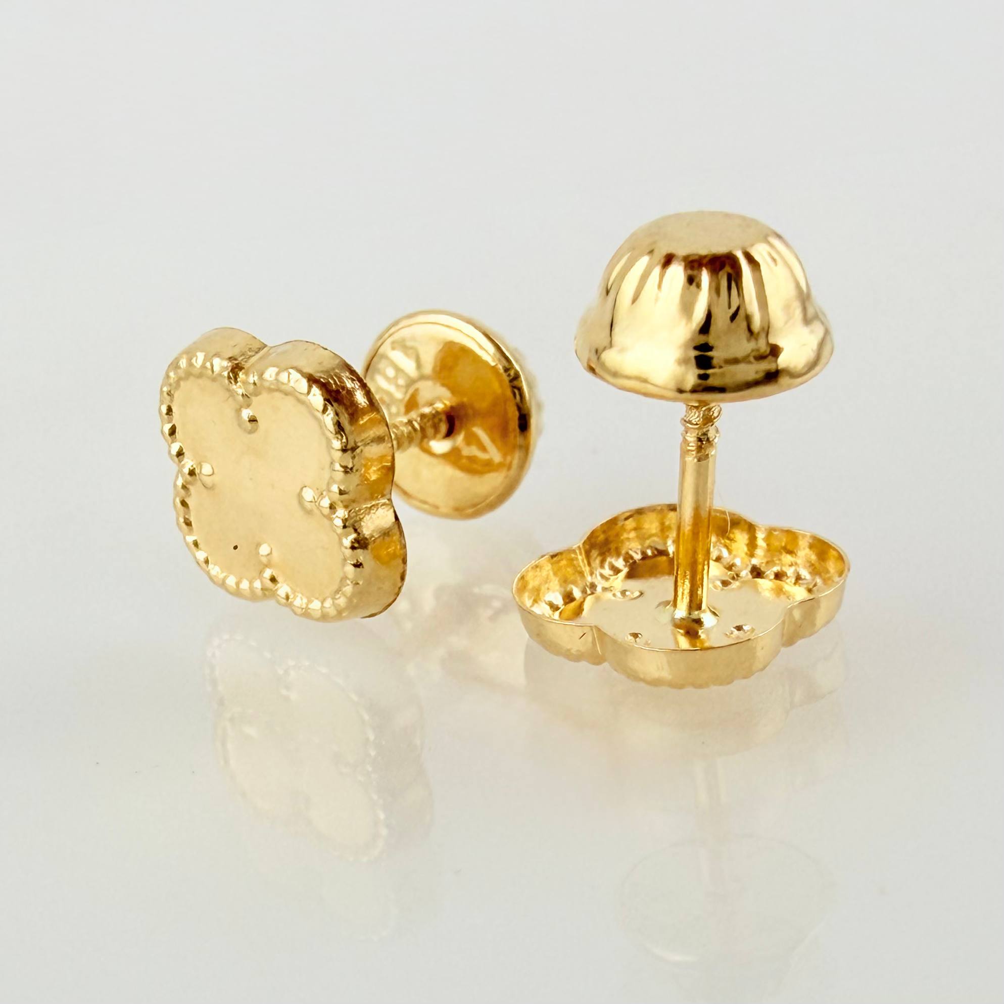 Topos Trebol Dorado 0.55gr / 7mm Oro Amarillo 18K *