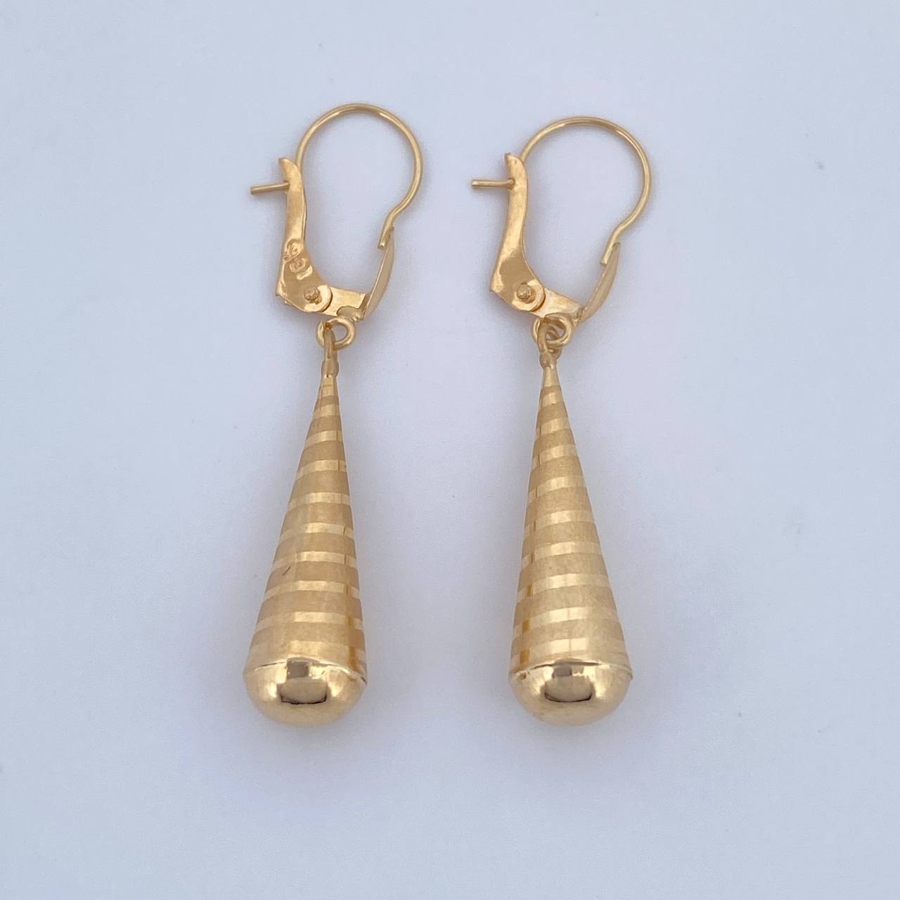 Hoop Earrings 0.85gr / 3.5cm (1.4in) / 18K Gold &