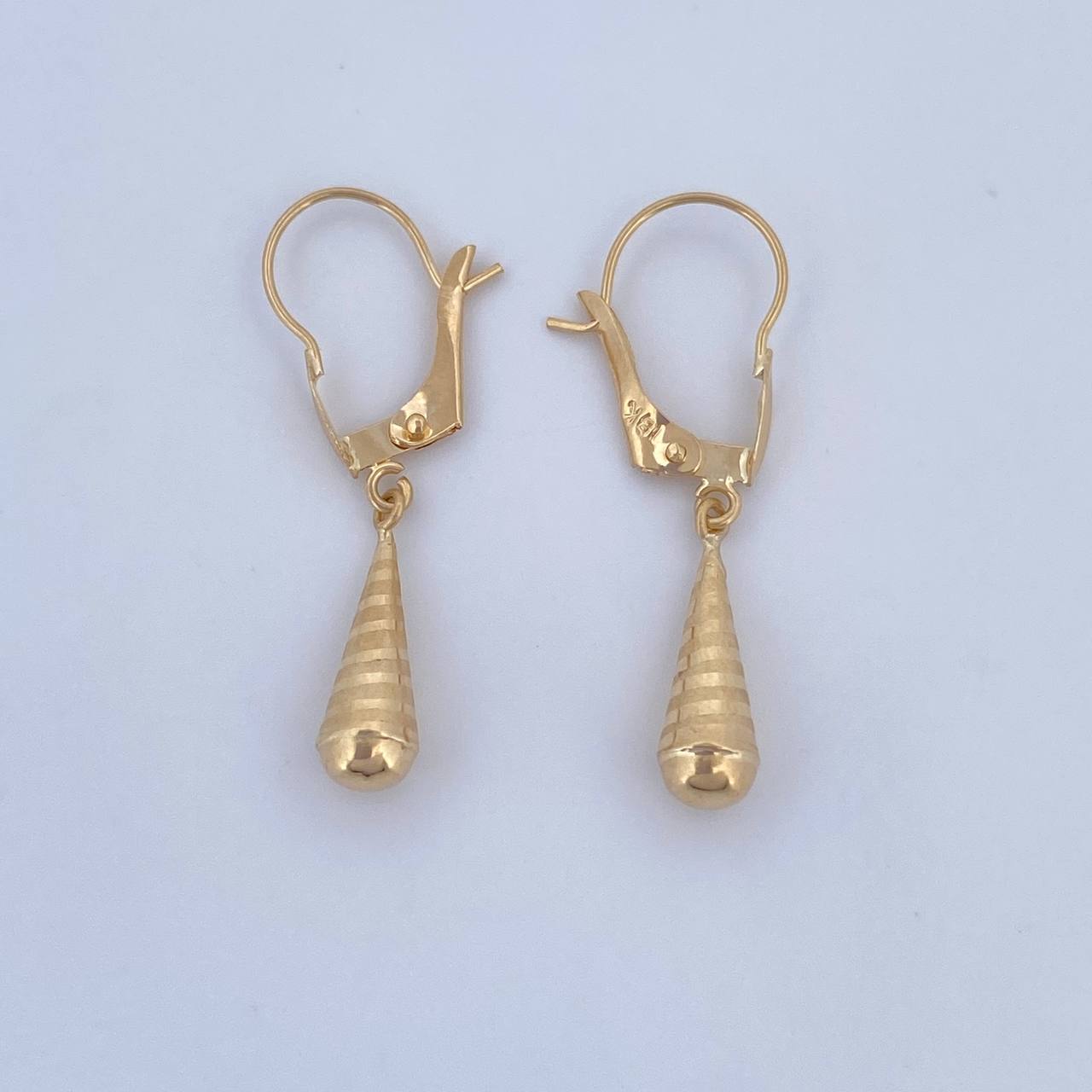 Hoop Earrings 0.6gr / 2.7cm (1.1in) / 18K Gold &