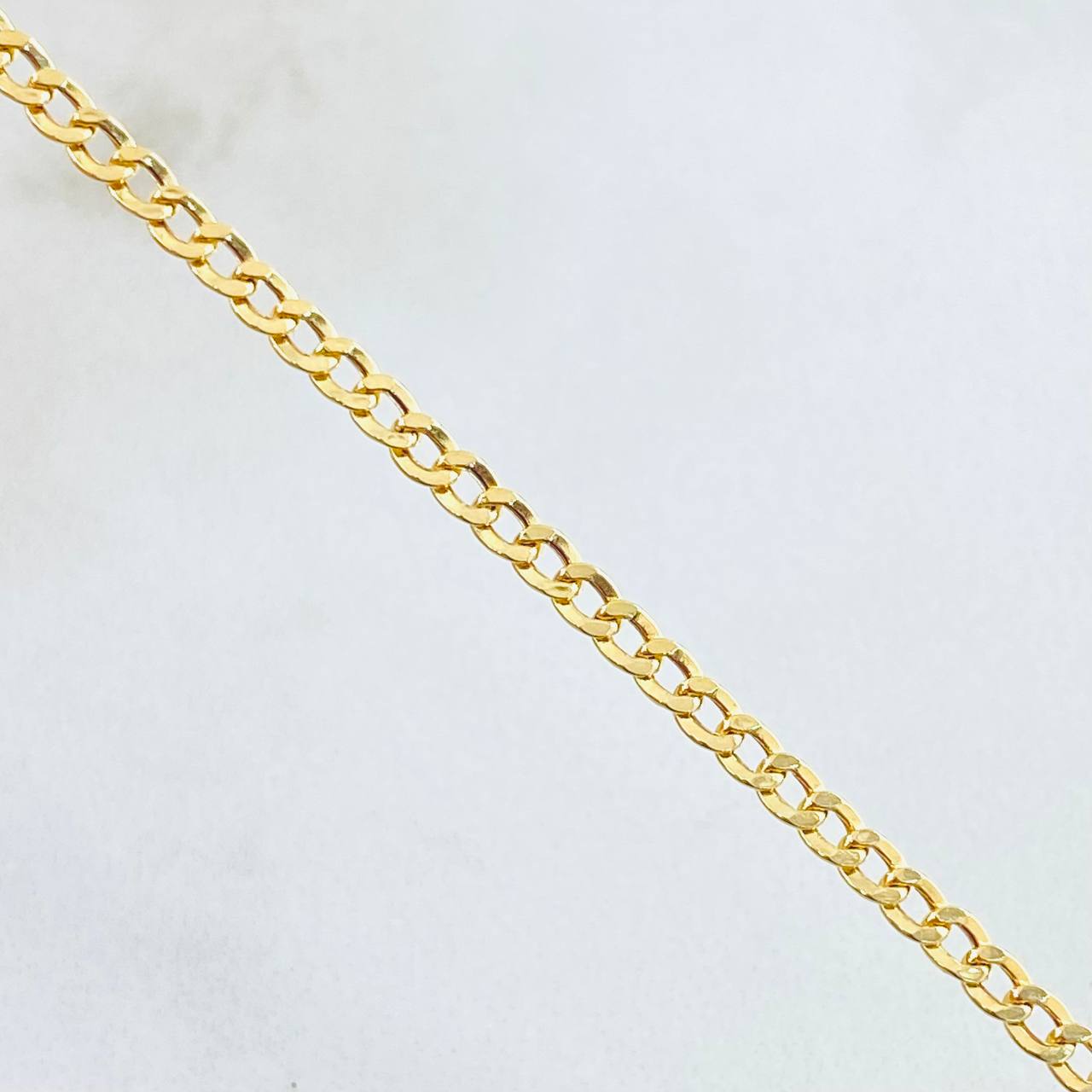 Cadena Cubana 3.05gr / 19 3/4 in / Oro Amarillo +1 18K *