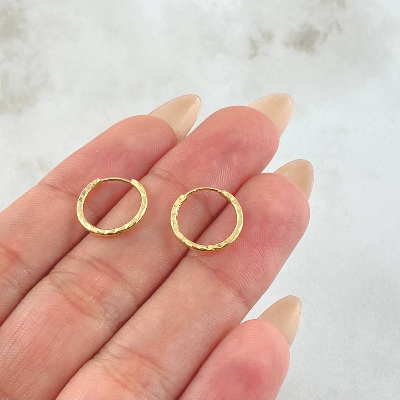 Hoop Earrings Striped Hoop 0.7 g / 1/2 in Yellow Gold 18K