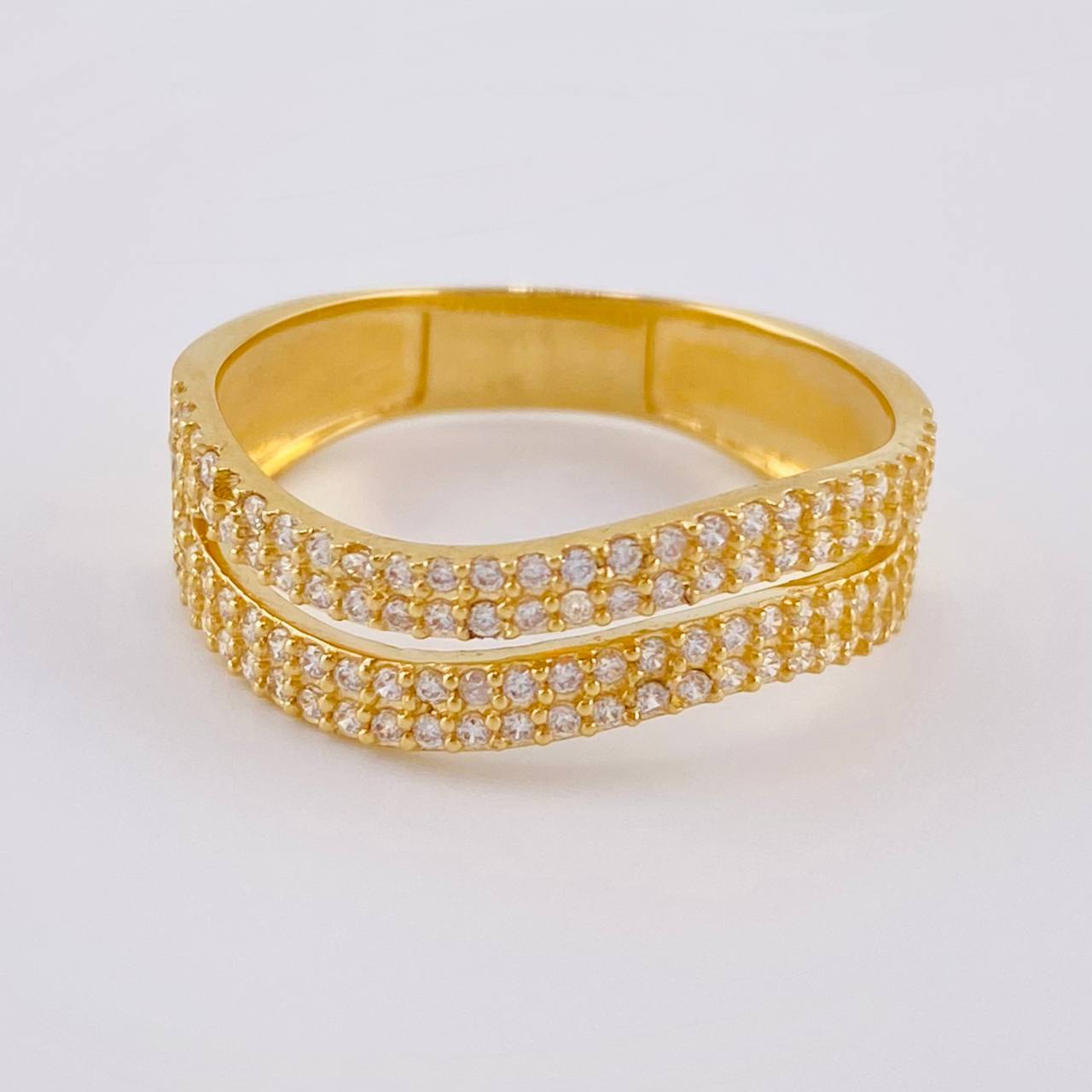 Anillo Olas Curvas 3.6 g / T9 1/2 Oro Amarillo 18K