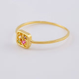 Anillo Cuadro Triqui 0.9 g / T5 1/4 Oro Amarillo 18K