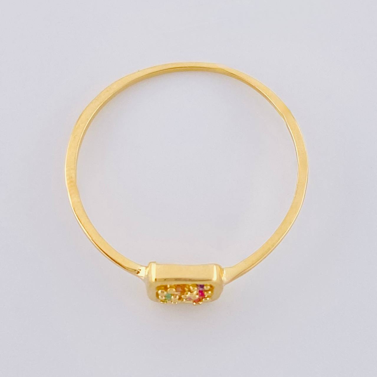Anillo Cuadro Triqui 0.9 g / T5 1/4 Oro Amarillo 18K