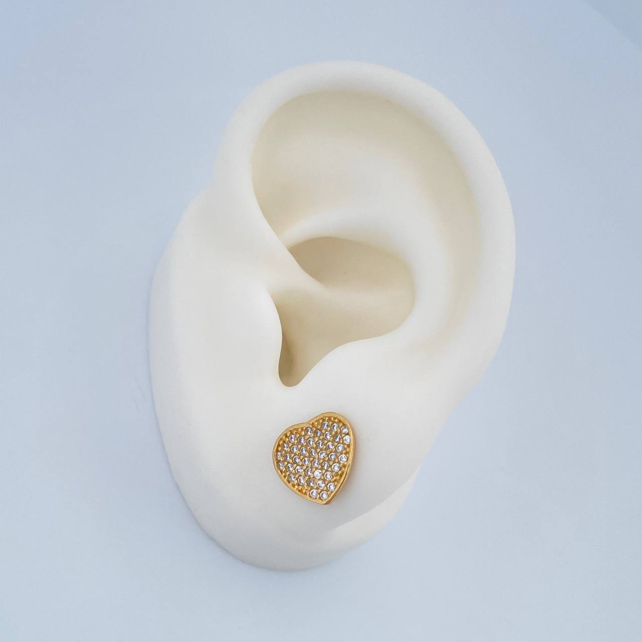 Stud Earrings Heart 2.15gr / 18K Yellow Gold &