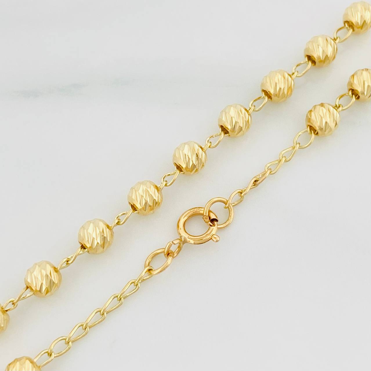 Miraculous Virgin Rosary 11.5 g / 23 1/4 in / 4 mm 18K Yellow Gold