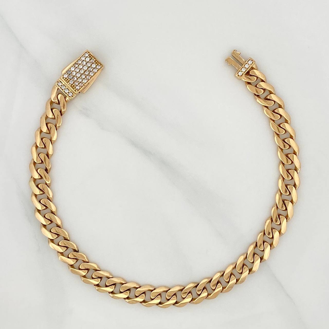 Pulso Cubano 12.05 g / 8 1/4 in / 6.8 mm Oro Amarillo 18K