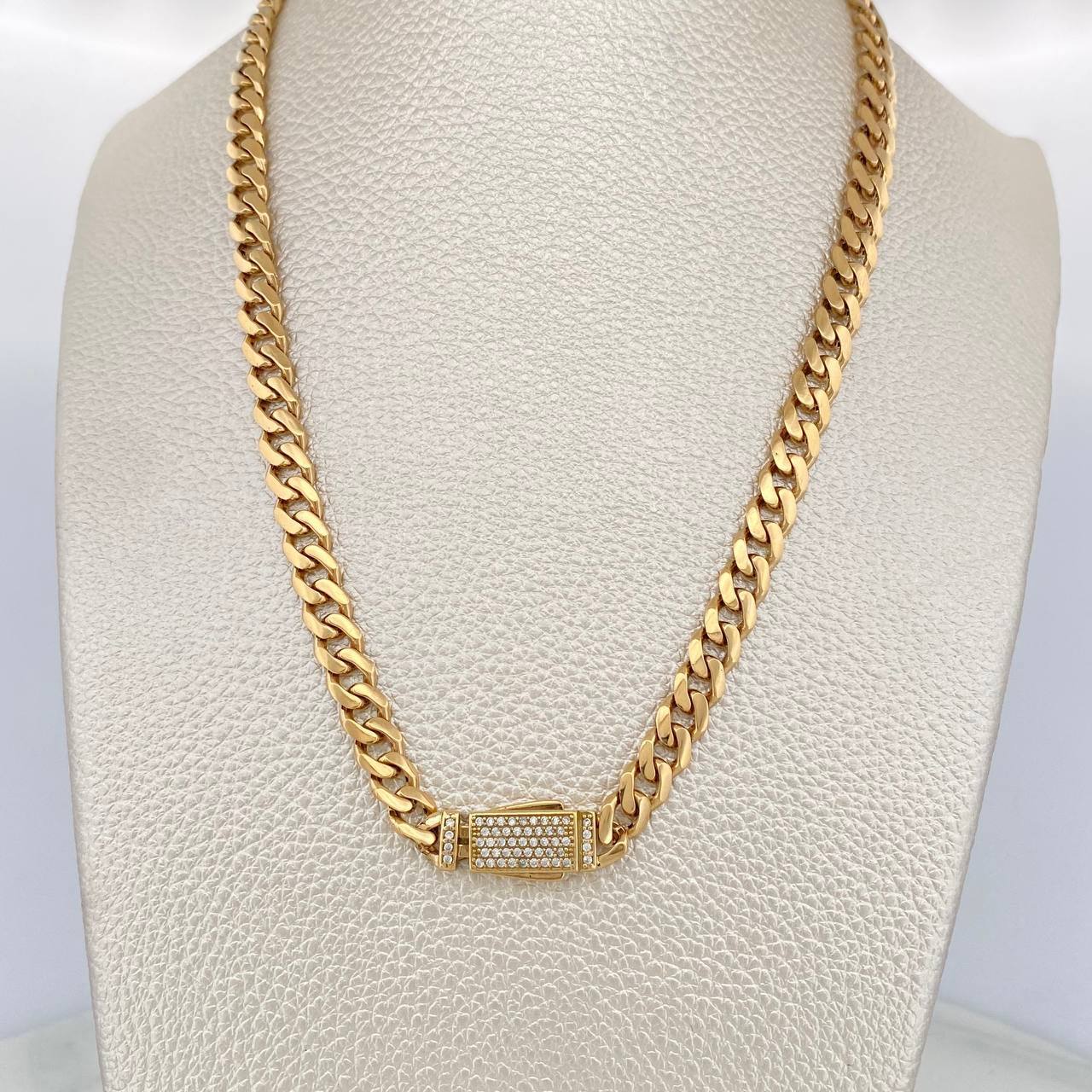 Cadena 24.35 g / 23 3/4 in / 5.8 mm Oro Amarillo 18K