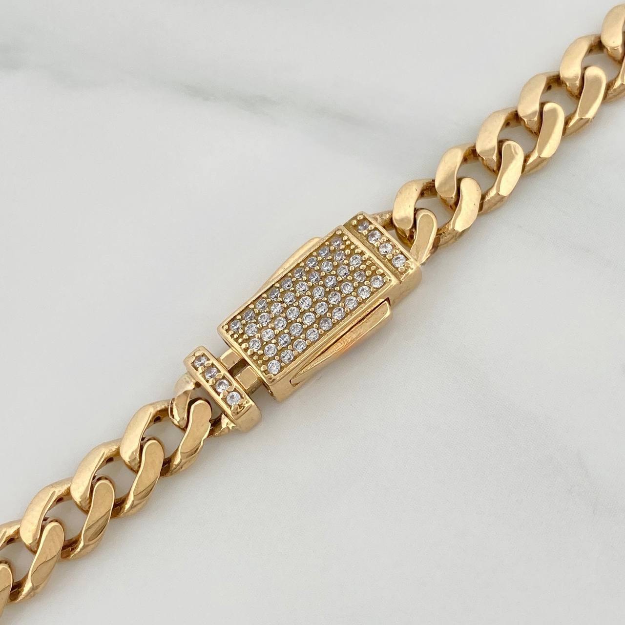 Cadena 24.35 g / 23 3/4 in / 5.8 mm Oro Amarillo 18K