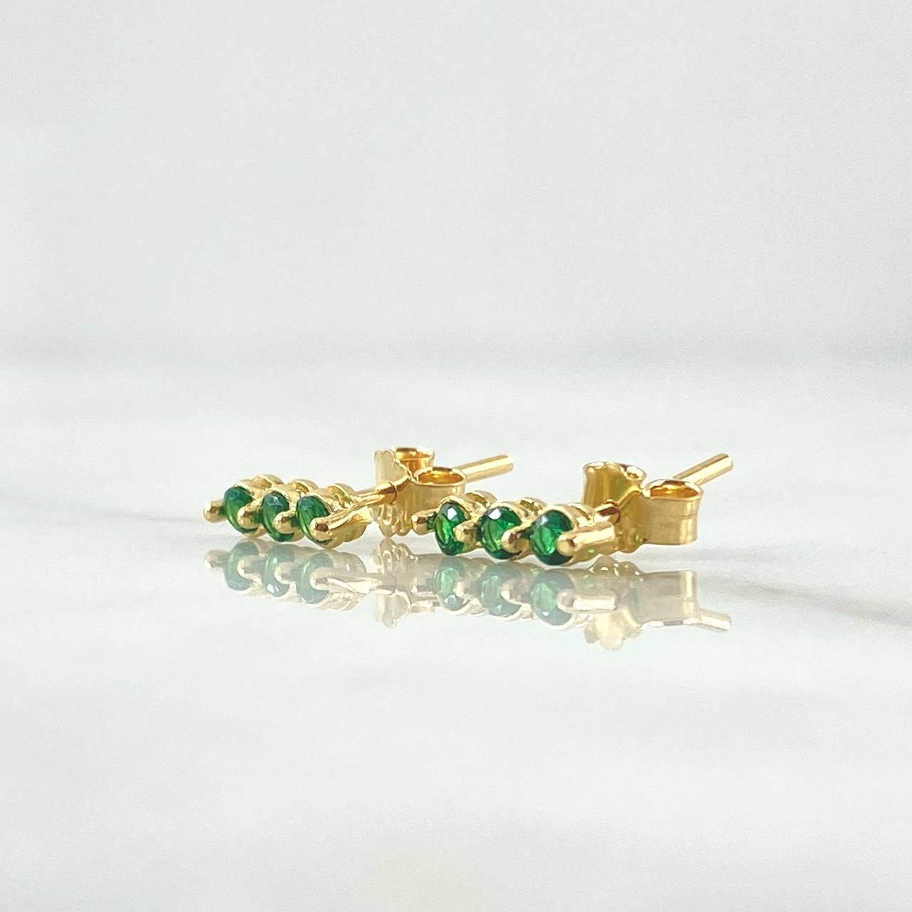 Stud Earrings Triple Oval 1.1gr / 1cm / Green Zircons 18K Yellow Gold *